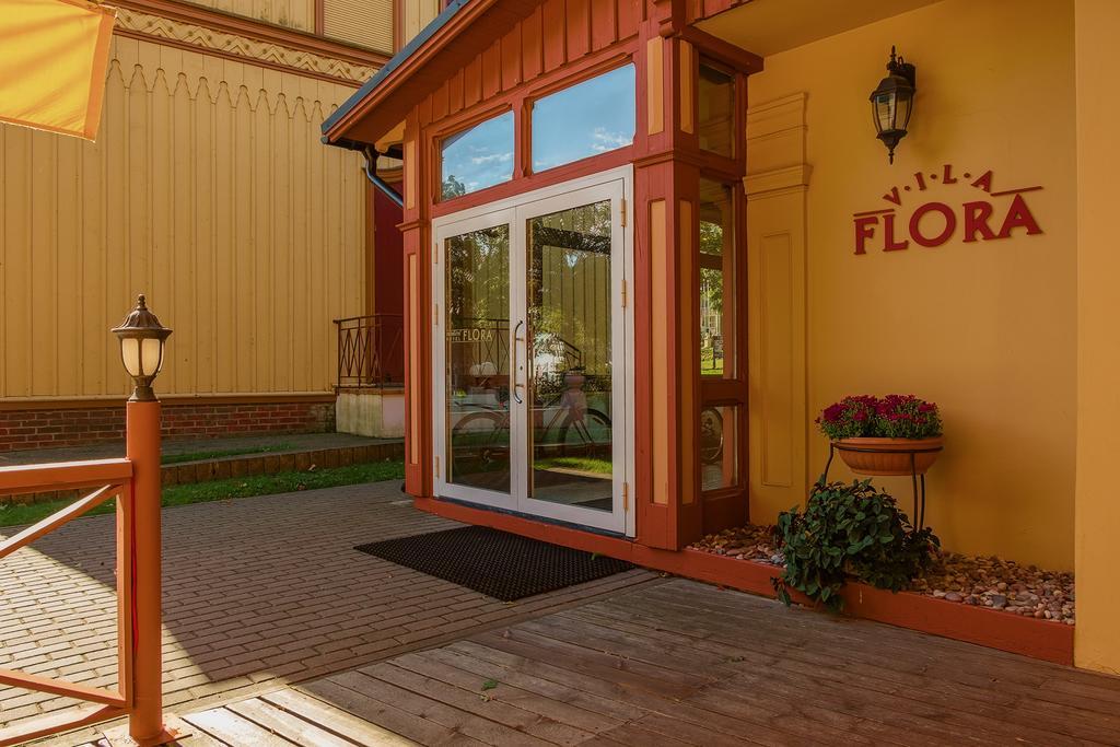 Vila Flora Juodkrantė Exterior foto
